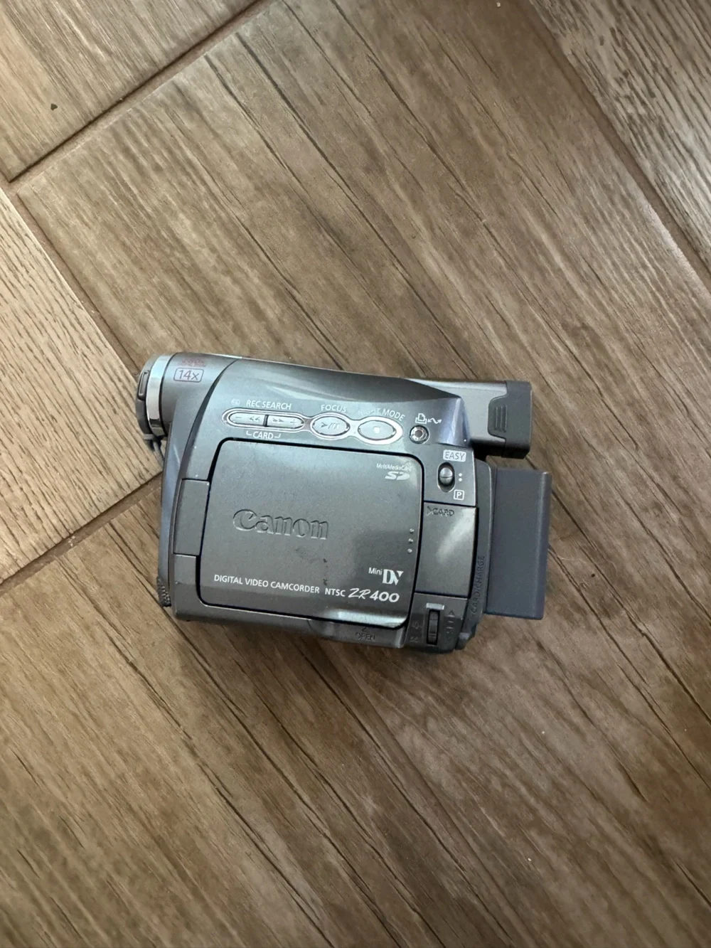 Canon ZR400 Gray Digital Video Camcorder